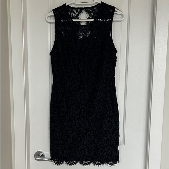 Banana Republic Dresses & Skirts - Banana Republic Navy Lace Midi Dress